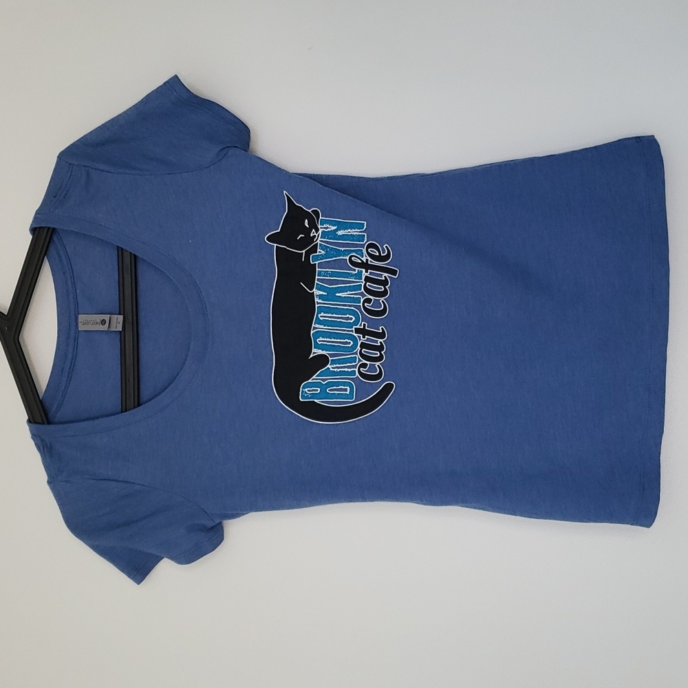 Brooklyn Cat Cafe Scoop Neck Tee Shirt